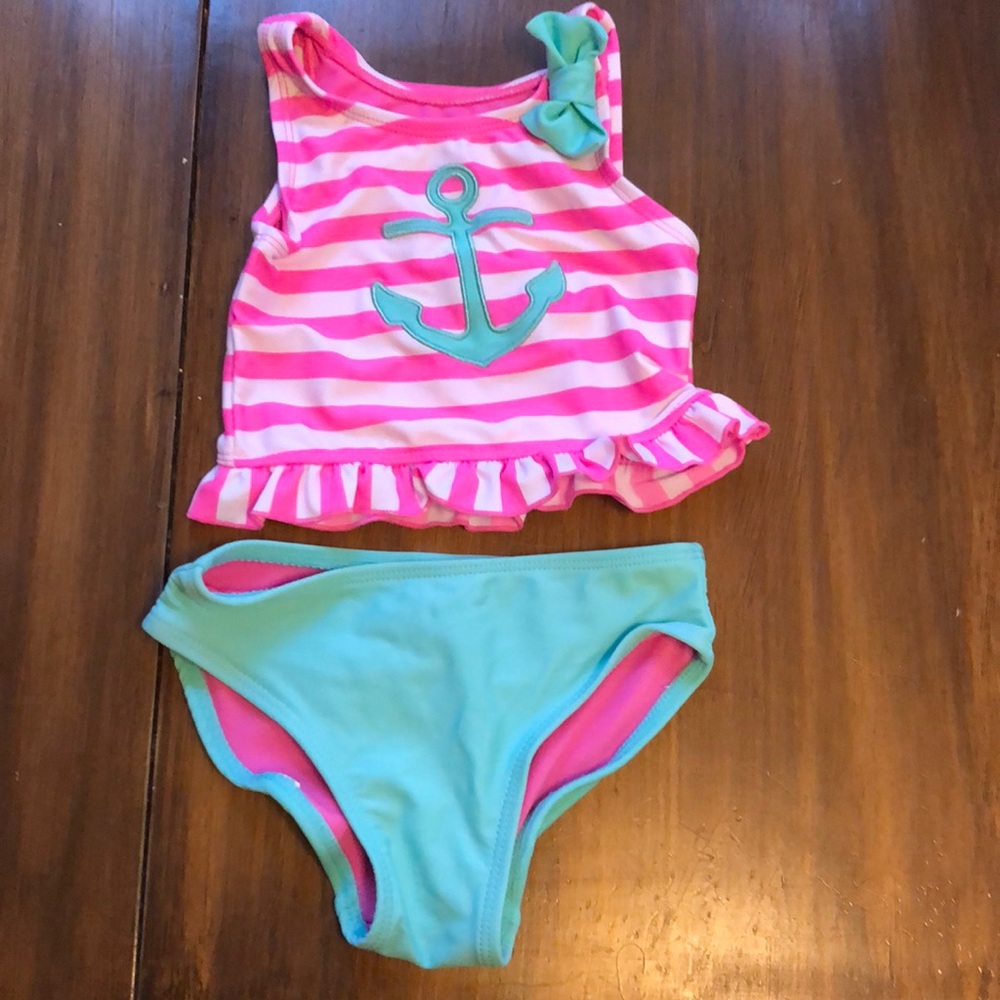 Bathing suit